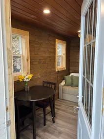 Lakefront Cabin on The Big Rideau - Image 5