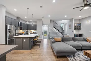 Luxury Downtown Getaway with Breathtaking Views - Image 2