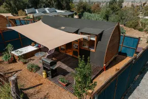 Cabin for 2 with private outdoor Jacuzzi - Image 4