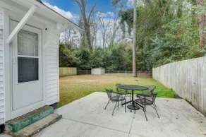 Quaint Forest Acres Home, Minutes to Everything! - Image 4
