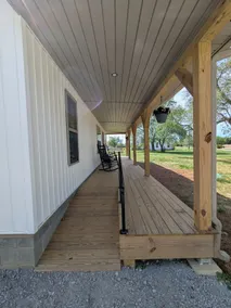 The South House: Country, Comfortable, Convenient - Image 2