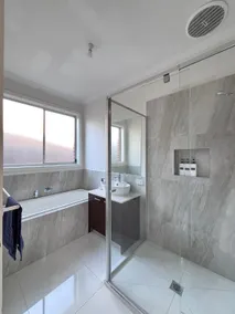 Modern 4BR Family Retreat in Donnybrook - Image 5