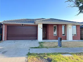 Modern 4BR Family Retreat in Donnybrook - Image 2