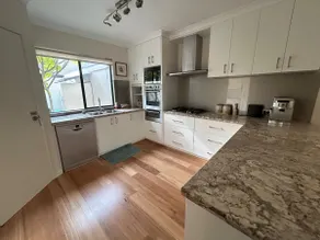 Ascot Marina Executive Home Near Optus Stadium - Image 5