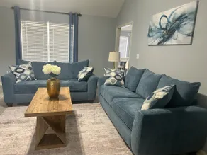 4BR/Sleeps8/1Kg&3 Qns/Pet Friendly/Near Ft Gordon - Image 3