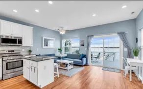 Waterfront Highlands Home - Image 3