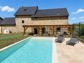 Charming house for 12 people & heated pool - Image 2
