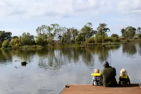 Tranquil River Retreat - Image 4