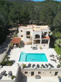 Amazing Villa Close to UNVRS/Amnesia Top Location - Image 3
