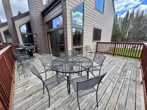 3BR Townhome Ski In Ski Out Pool Hot Tub - Image 4