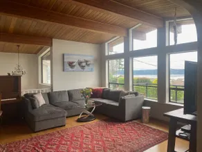 Central West Coast Executive View home - Image 2
