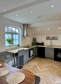 Lovely Loft Apartment (but steep staircase) - Image 4
