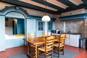 Historic lock keeper's house on the harbor - Image 3