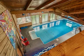 Rockstar~Indoor pool~Sleeps 10~Gameroom~Volleyball - Image 3