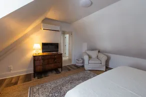 Moose Manor - Image 2