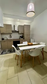Modern comfort in the heart of the city - Image 3