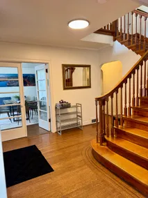 Cozy Vancouver Heritage Stay - 15 Minutes From DT - Image 5