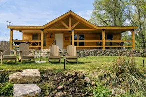 Reel 'Em Inn Cabin on the Chama River - Image 2