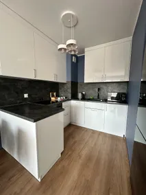 Modern Apartment | Air conditioning, free parking free of charge - Image 3