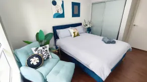 Family vacation preferred. Sunny and spacious villa with air conditioning. Parking space. 5 min drive to shopping mall. Near Liverpool train station. - Image 5
