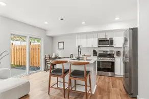 Private Backyard 3BR • Contractors Welcome - Image 2