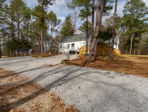 Double Gap Farm House - Image 4