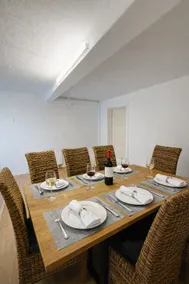Nice apartment with charm and a private garden - Image 5