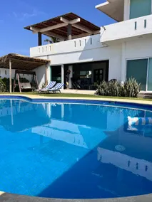 Sirena Gorda | Oceanfront in Coyuca • Pool - Image 3