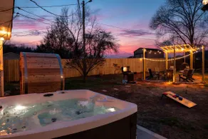 13 min to Nickajack 5BR Hot Tub Sauna Game Room - Image 5