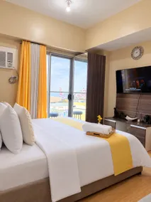 AJ Sundiva Tower w balcony - Image 5