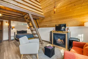 The Return Artbliss Hotel Cabin w/ Gorge/Mtn Views - Image 4