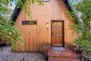 The Return Artbliss Hotel Cabin w/ Gorge/Mtn Views - Image 2