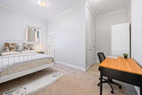 Cozy 2BR/2BA Suite with Private Entrance - Image 2