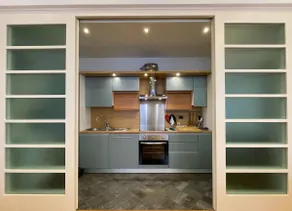 Entire apartments of about 128 square meters - Image 3