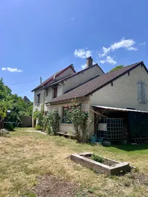 La Martinèche, country house with a beautiful garden - Image 2
