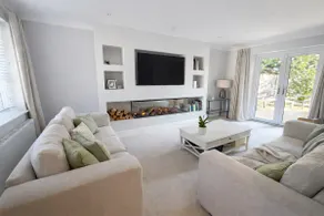 Village Retreat | Hot Tub, Fireplace & BBQ - Image 2