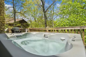 Log Cabin_Pvt Hot Tub_Free Tix_Near Big Cedar - Image 2