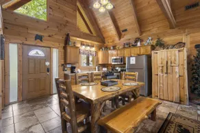 Cabin Near Thunder Ridge_HotTub_EV Charger_FreeTix - Image 5