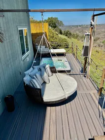 Serene Love Shack with Amazing Views - Image 4