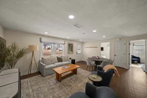 Modern Overland Park Home| Free Parking| Fast WiFi - Image 3