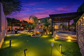 Luxury 8BR 5.5Bath Home w/Heated Pool & Game Room - Image 3