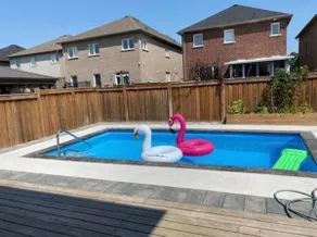 Modern home away from home in Courtice - Image 4