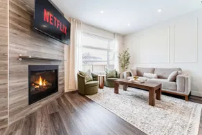 Modern 3 Bedroom Home Near Downtown and Sleeps 6 With Free Parking - Image 2