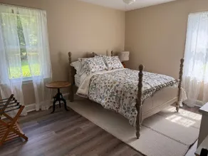 Granny Lou’s Place - Image 3