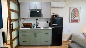 Stylish Studio w/ Kitchen * 13 min to Downtown OKC - Image 5