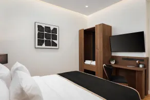 Voukourestiou Signature Suite - Image 2
