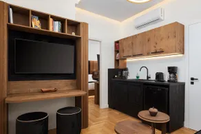 Voukourestiou Signature Suite - Image 5