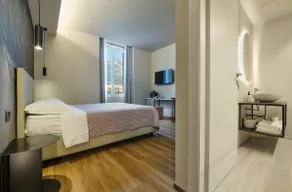Stylish Studio Apartment | Lecco City Center - Image 2