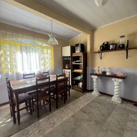 Jade Ipiabas House with Pool - Image 3