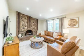 Saddle House w/ Saloon| Hot Tub | Fireplace | Ski House - Image 2